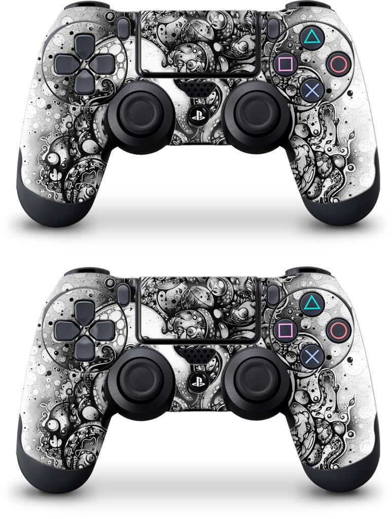 A Curious Embrace PlayStation Skin by Nanami Cowdroy | GelaSkins