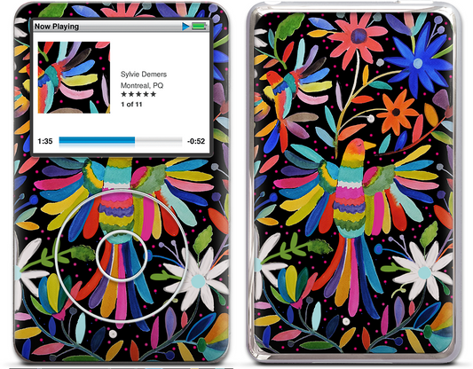 Pajaros iPod Skin